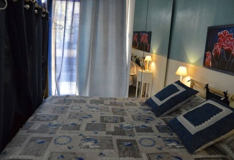 اتاق لوکس, B&b Vicolo Del Chiostro