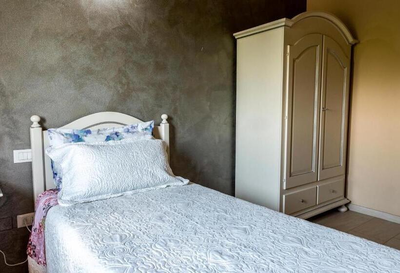 اتاق لوکس یک تخته, Agriturismo Le Fontanelle Da Valente