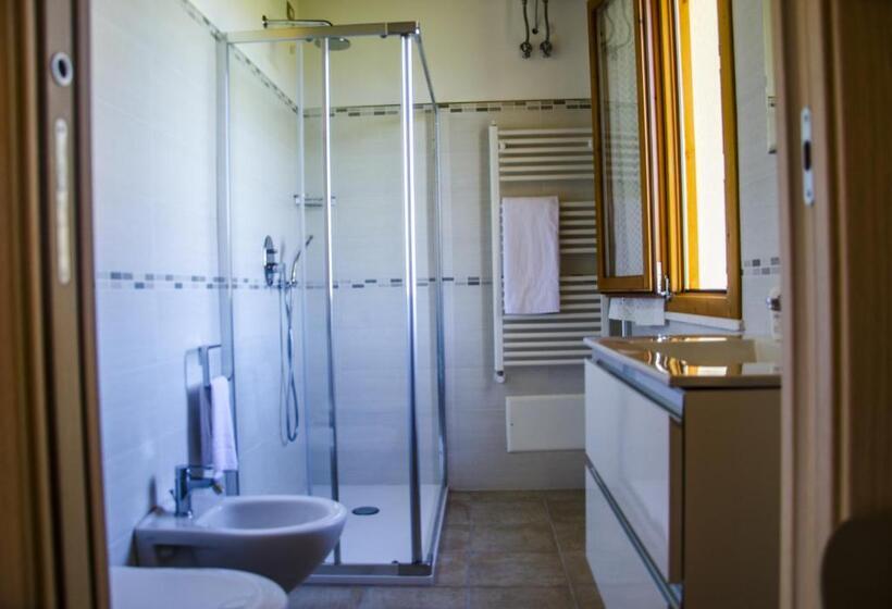 스탠다드 방갈로, Agriturismo La Ghiandaia Alghero