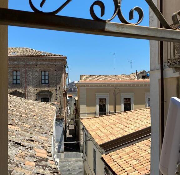 اتاق استاندارد سه نفره, Cityguesthouse Catanzaro