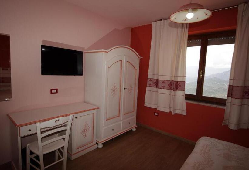 Номер Стандарт Вид на Горы, B&b Selvaggio Blu