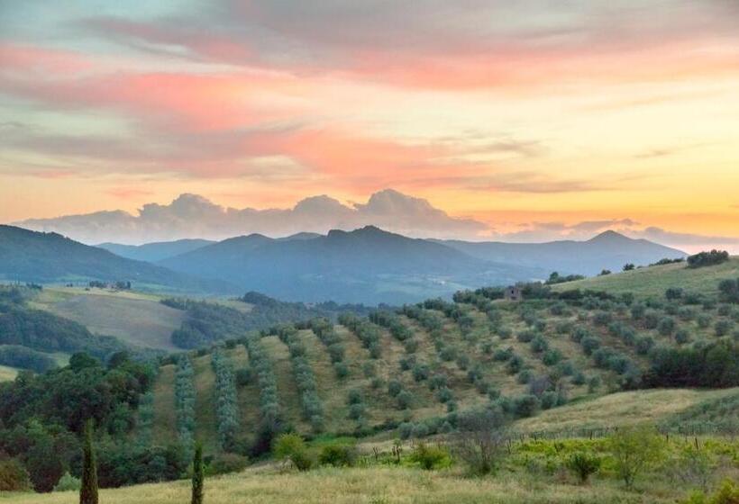 带花园景观和一个卧室的别墅, Agriturismo San Tommaso