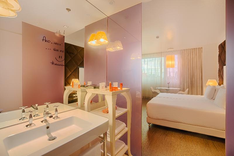 Трехместный Номер Deluxe, Atrium