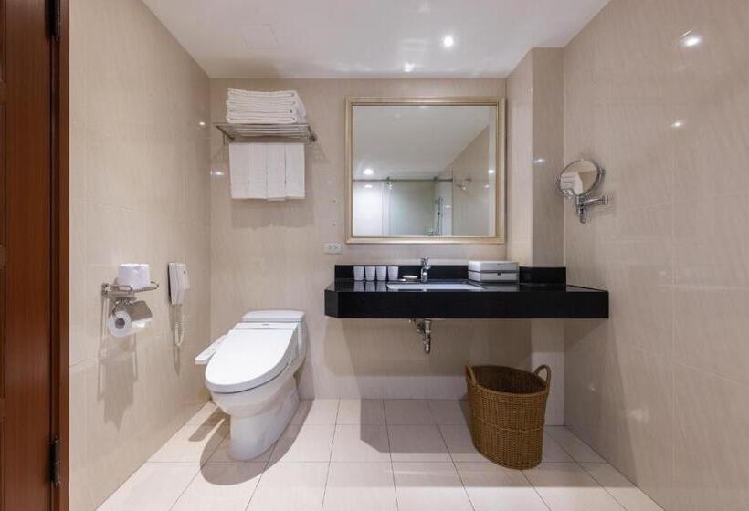 اتاق سوپریور خانوادگی, Yaward Resort  Taoyuan Golf & Country Club