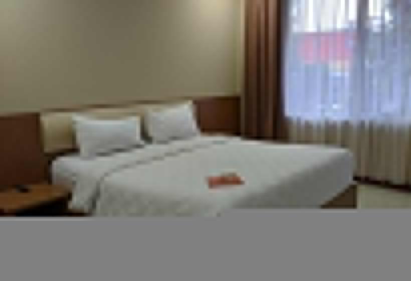 Номер Deluxe, Grand Cordela Hotel As Putra Kuningan