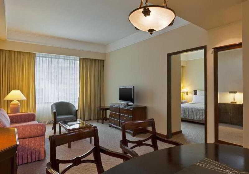 Полулюкс, Hospedium Princess Hotel Panamá