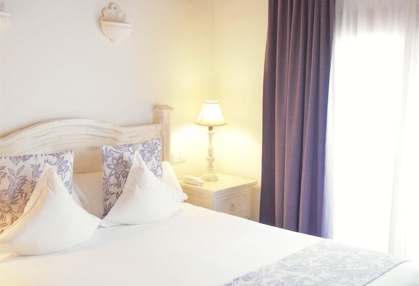 Номер Стандарт с Балконом, Abaco Altea