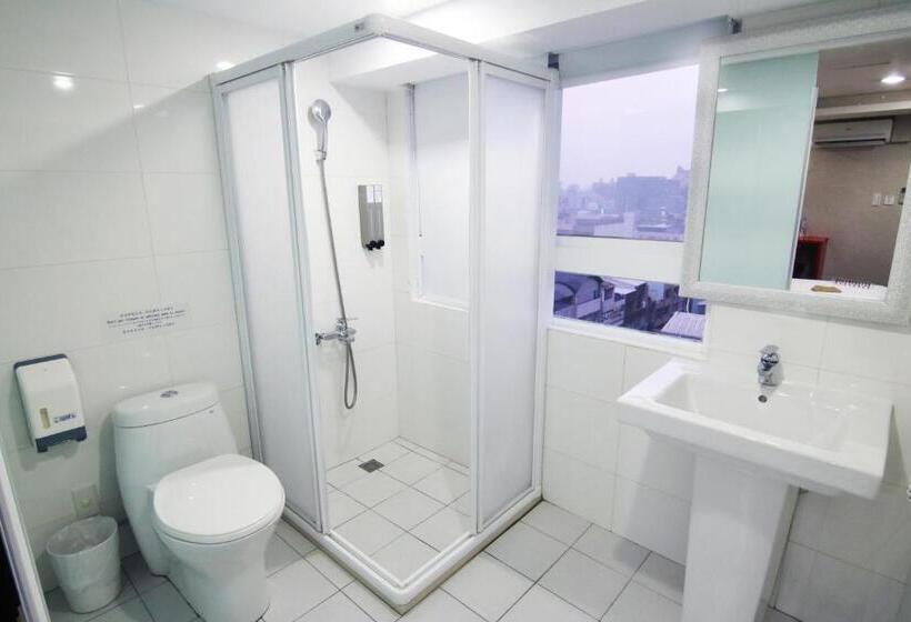 اتاق استاندارد چهار تخته, Liho Hotel Tainan