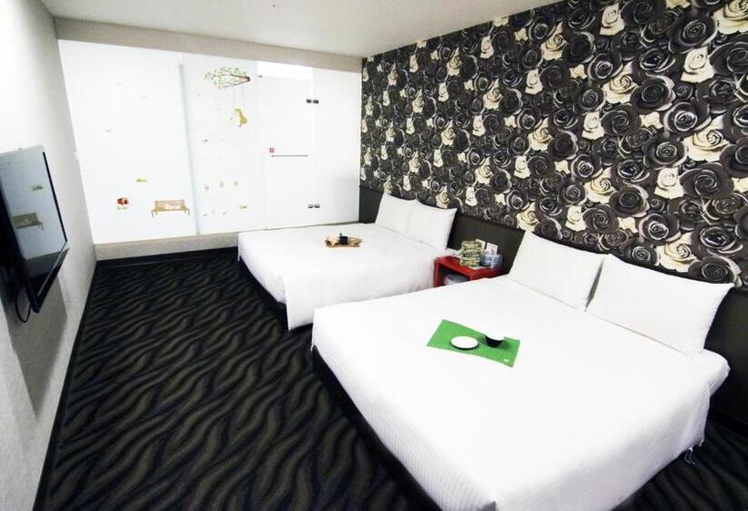 اتاق استاندارد چهار تخته, Liho Hotel Tainan