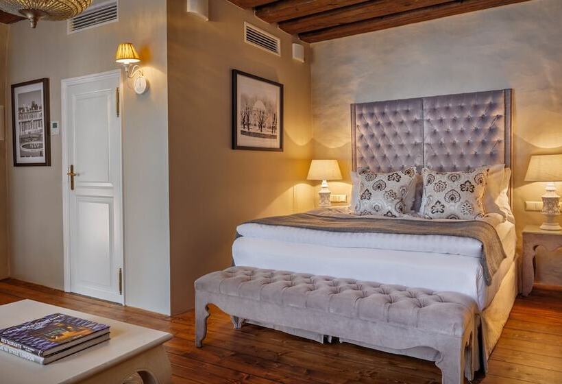 اتاق لوکس, Schlössle Hotel   The Leading Hotels Of The World