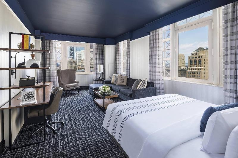 سوئیت اجرایی با تخت کینگ, The Notary Hotel, Philadelphia, Autograph Collection