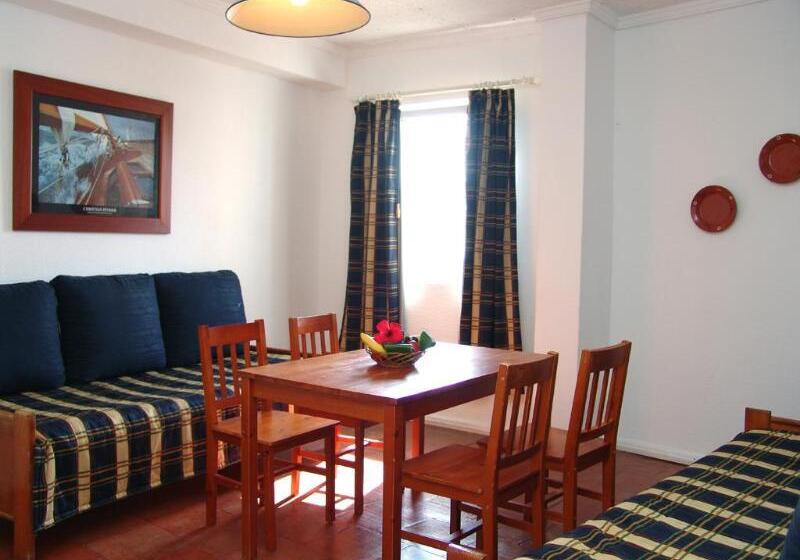 Estudio Estándar, Regina Apartamentos