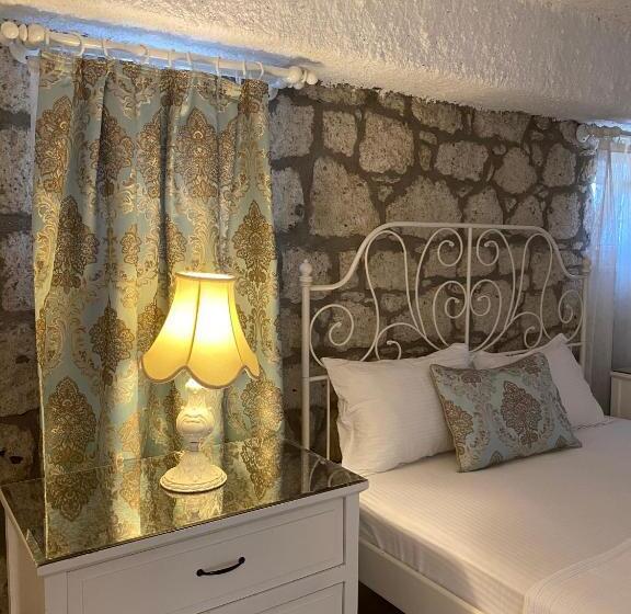 חדר סטנדרט נוף לבריכה, Alacati Roka Tas Otel