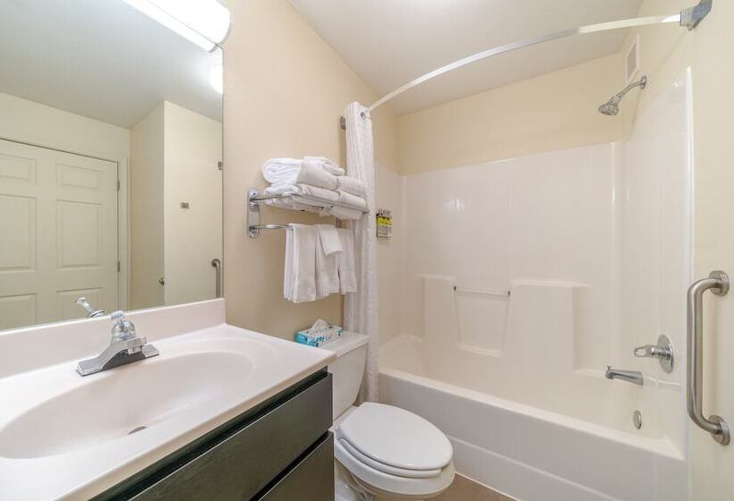 Люкс, Candlewood Suites Washington Fairfax, An Ihg