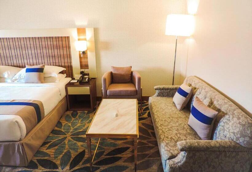 Студия Стандарт, Season Star Hotel Madinah