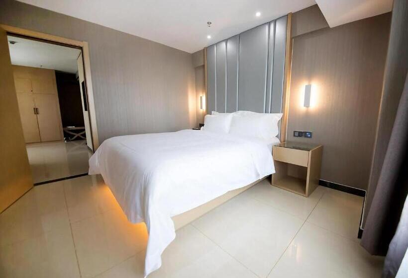 디럭스 스위트, Lavande Hotel Urumqi High Speed Railway Wanda Plaza