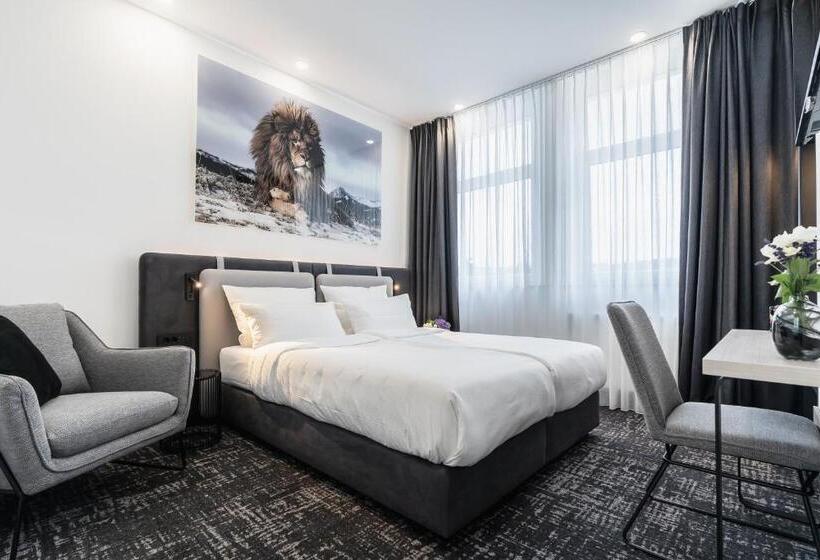 غرفة قياسية, Libarty Hotels
