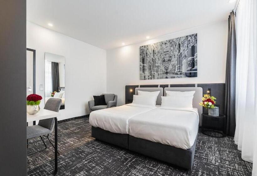 Номер Superior Кровать Кинг, Libarty Hotels