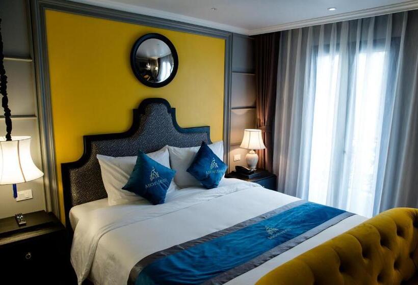 اتاق استاندارد با چشم‌انداز, Michi S Hotel Lao Cai