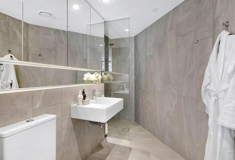 Люкс Executive Вид на Море, Vue Broadbeach   Official