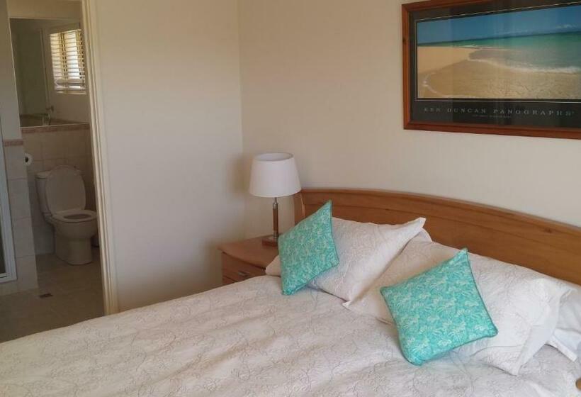 Номер Deluxe, Alexander Drive B & B