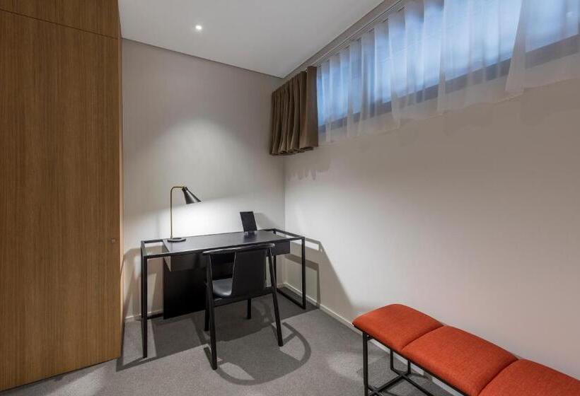 이그제큐티브 스튜디오, Skye Suites Sydney