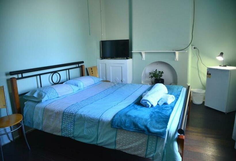 스탠다드 룸 공동 욕실, Geraldton Backpackers