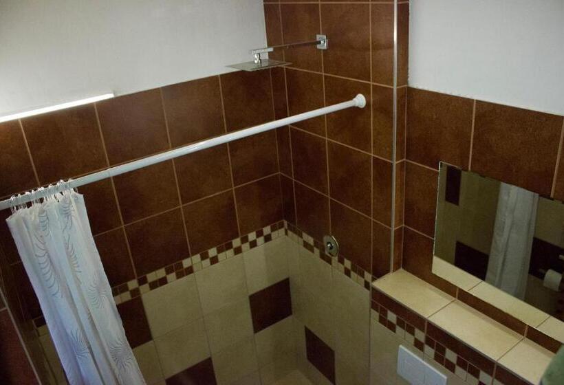 Семейный Номер, Blue Bike Hostel