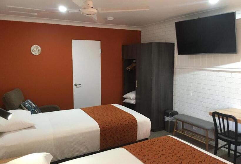Номер Стандарт, Gin Gin Village Motor Inn Motel Qld