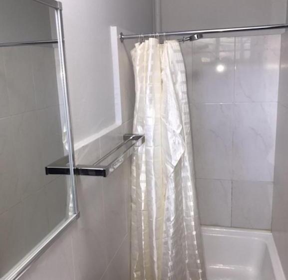 Номер Стандарт, Panania Hotel Sydney