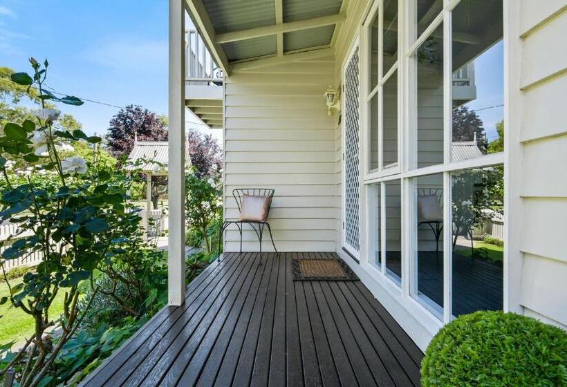 디럭스 스튜디오, Creek Cottage Bed And Breakfast Traralgon