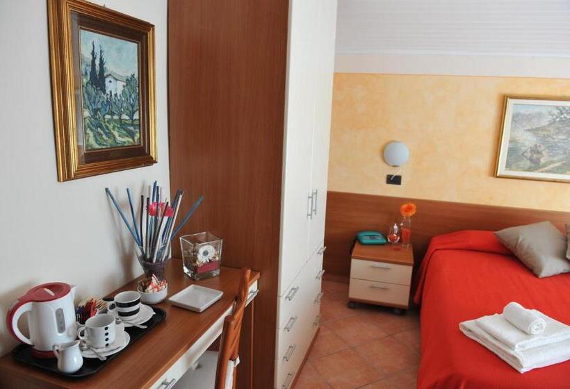 Номер Стандарт, Bellavista Meublè