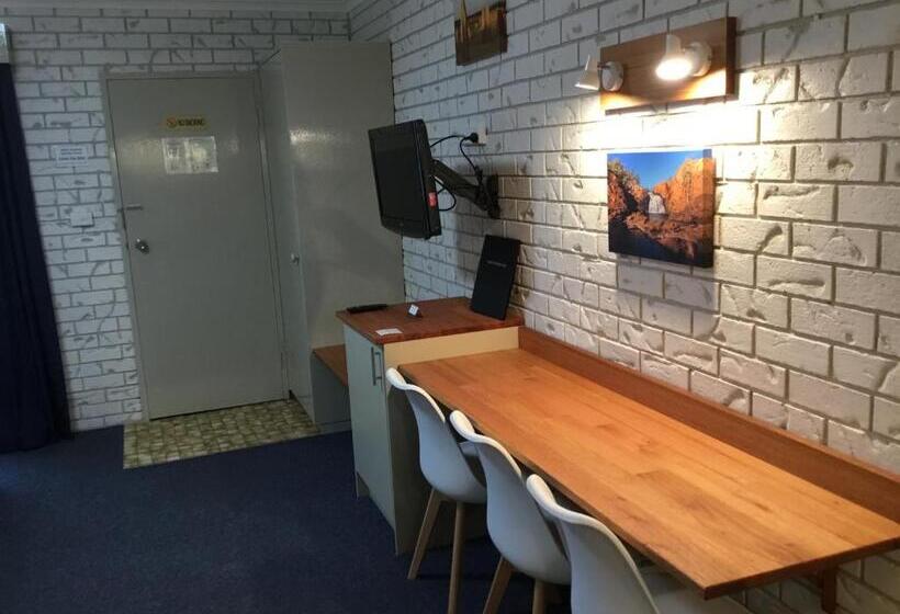 Номер Стандарт, Culcairn Motor Inn