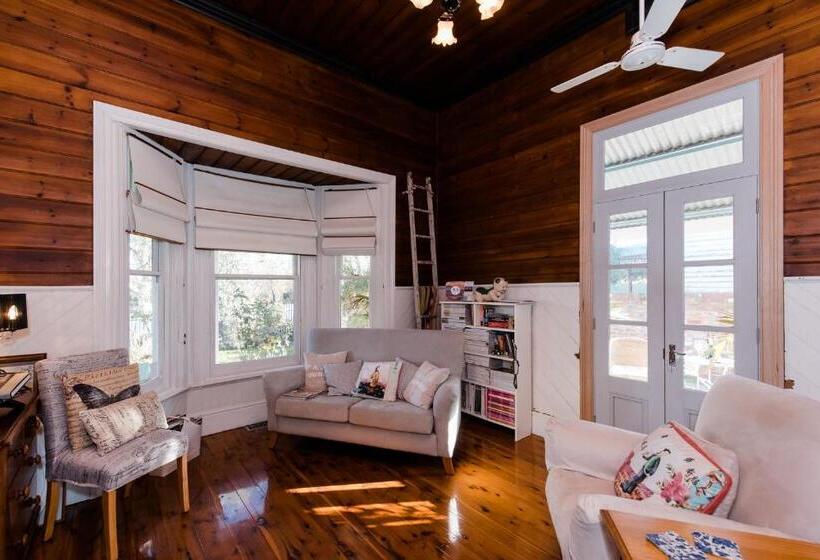 디럭스 스위트, La Maison St Arnaud
