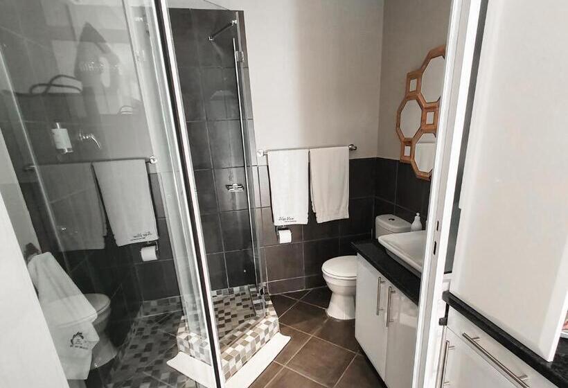 Классический Номер, Blue View B&b