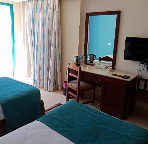 اتاق استاندارد یک نفره با چشم‌انداز دریا, Green Sudr Resort