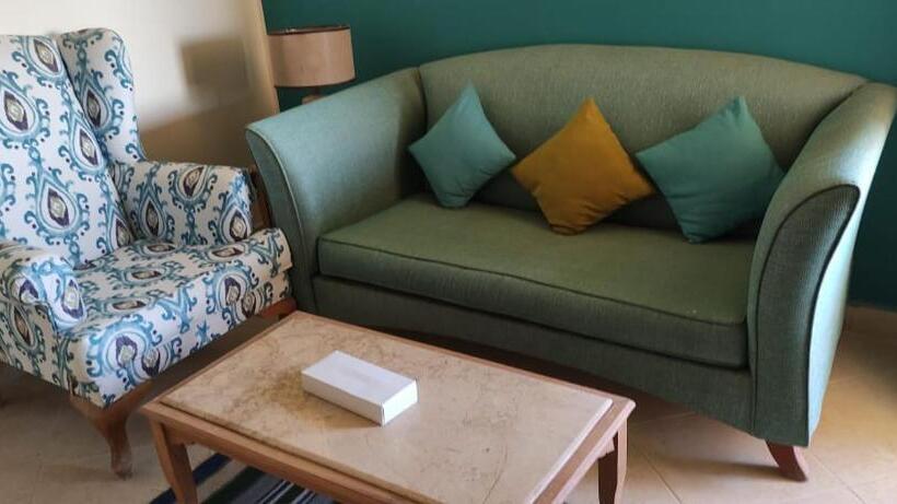 سوییت با چشم‌انداز دریا, Green Sudr Resort