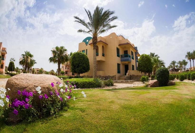 اتاق استاندارد با چشم‌انداز باغ, Green Sudr Resort