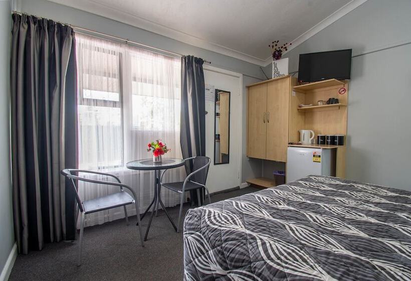 Номер Стандарт, Gundagai Motel