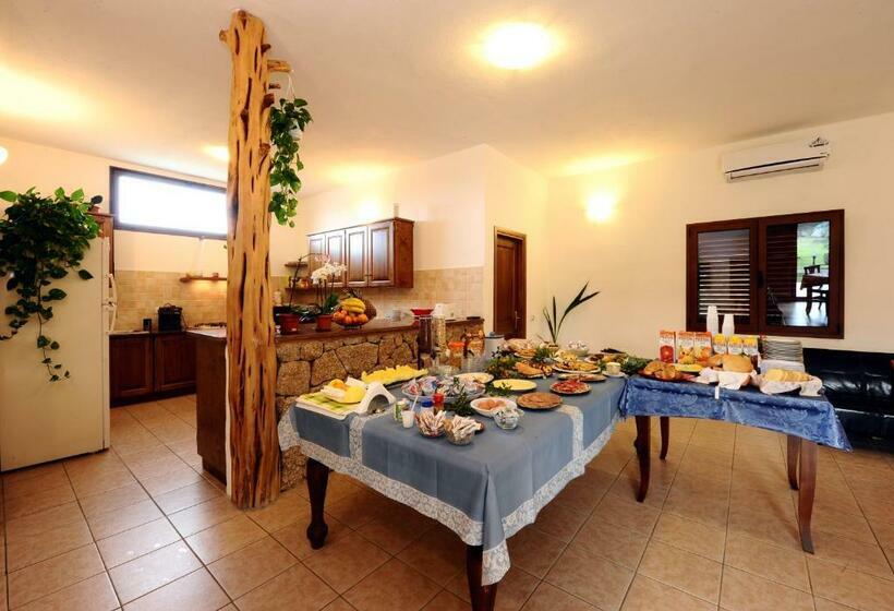 اتاق استاندارد, Agriturismo Salmarina