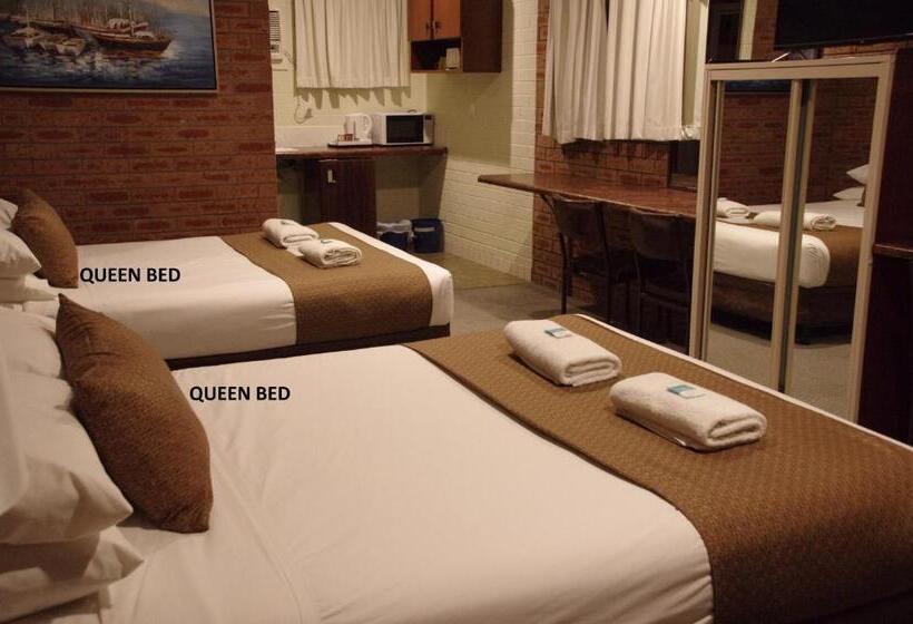 Семейный Номер, Bulahdelah Motor Lodge