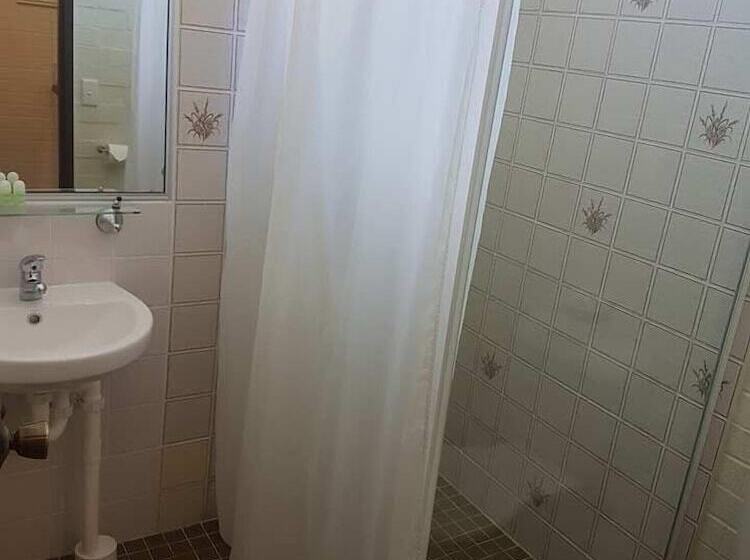 Номер Стандарт, Bulahdelah Motor Lodge
