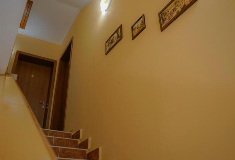 디럭스 룸, Tatyana Guest House