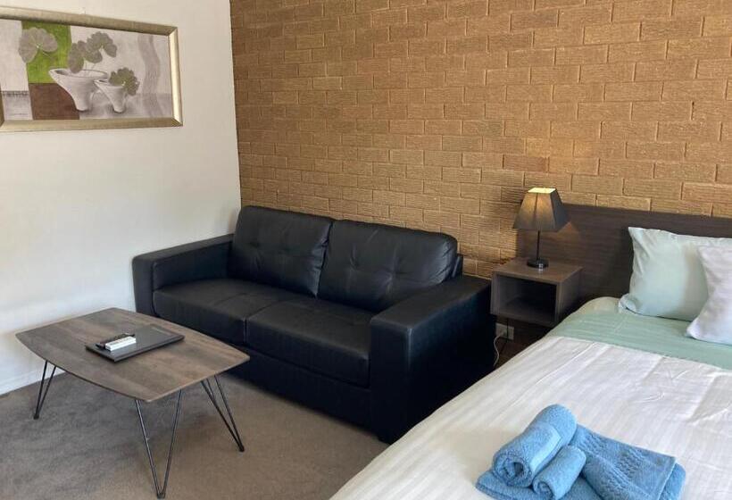 디럭스 룸, Camellia Motel