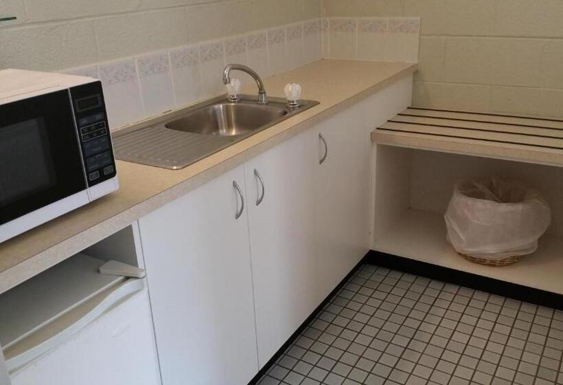 Номер Стандарт Трехместный, Central Coast Motel