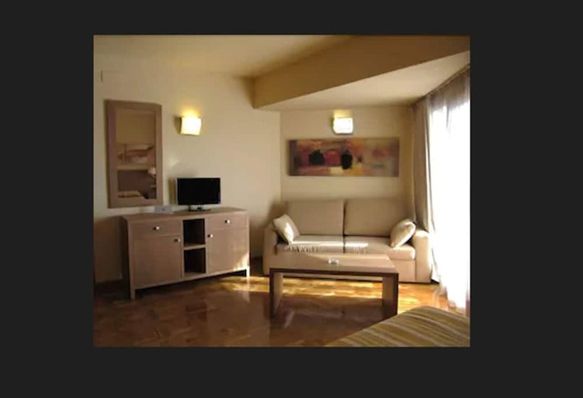 Апартаменты 1 Спальня Боковой Вид на Море, Apartamentos Ms Pepita