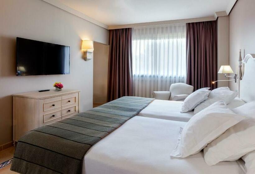 Семейный Полулюкс, Barcelo Marbella