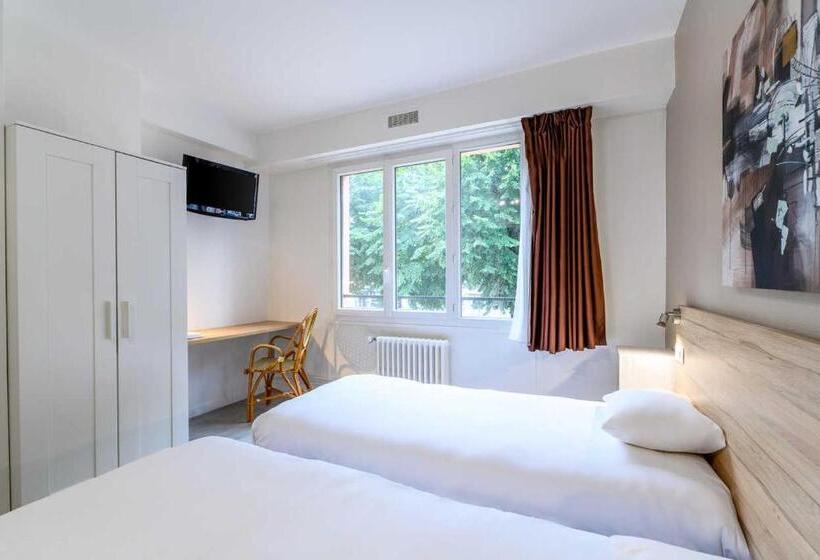 Номер Комфорт, Comfort Hotel Rouen Alba