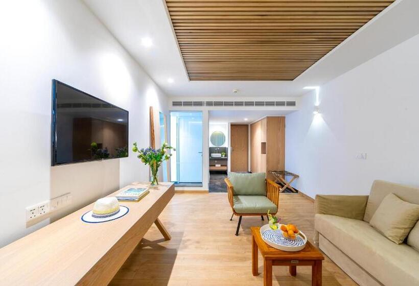 Люкс Executive Вид на Море, Limanaki Beach Hotel & Suites