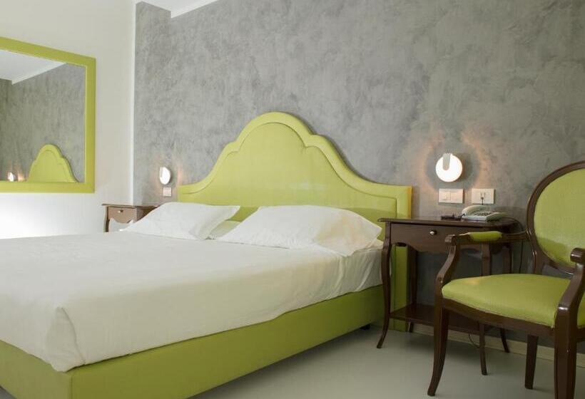 Номер Стандарт с Гидромассажем, Blue Relais Malpensa Lago Maggiore